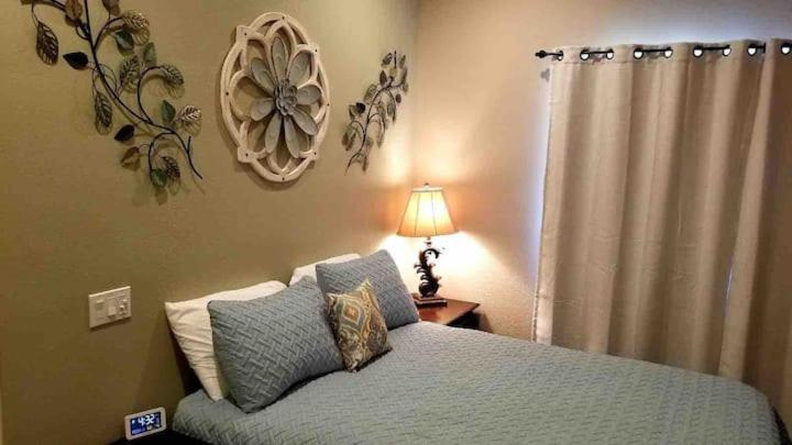 Private Casita In The Heart Of Palm Desert Exterior foto