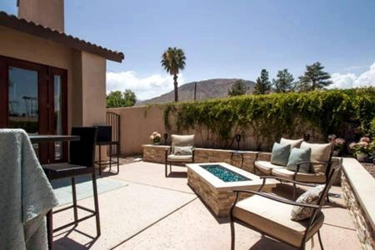 Private Casita In The Heart Of Palm Desert Exterior foto